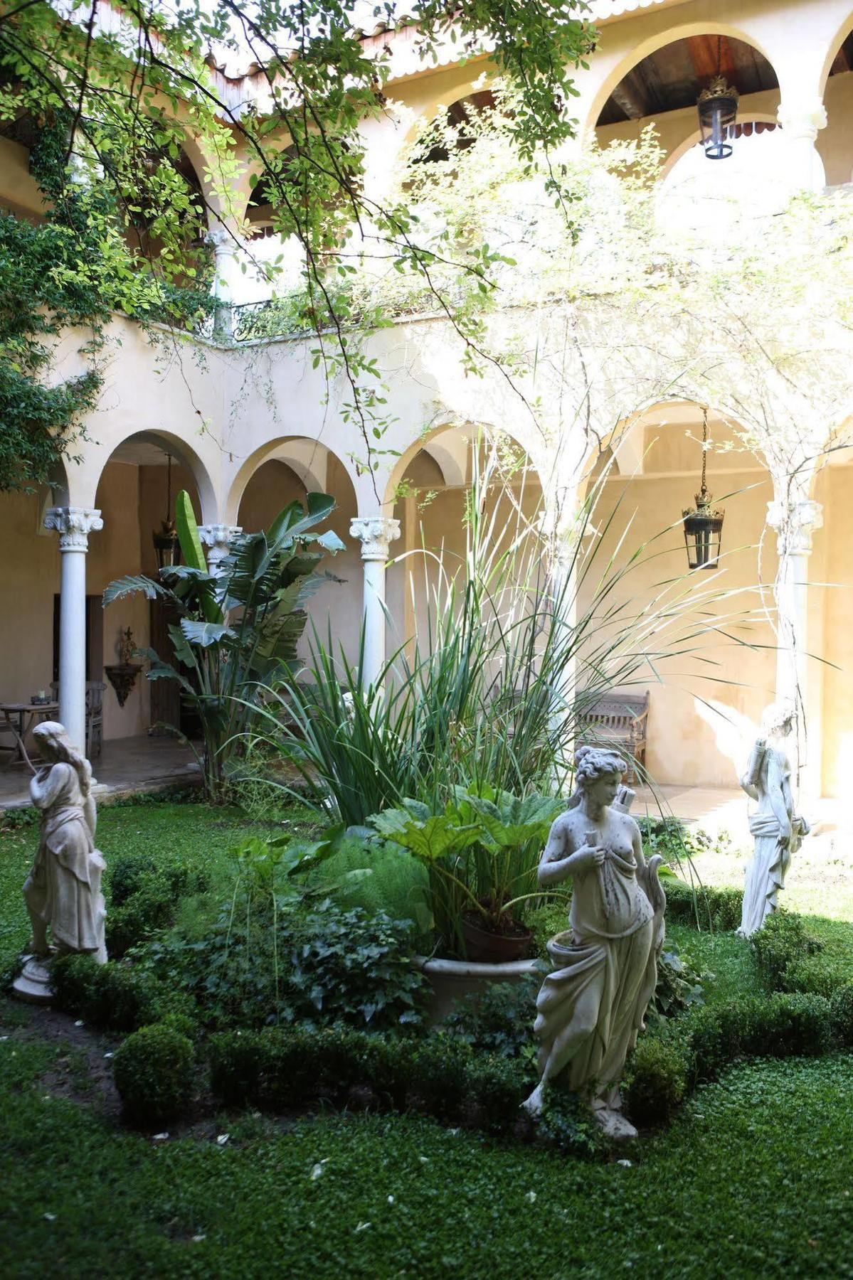 Hotel Jardins Secrets Nîmes Exterior foto